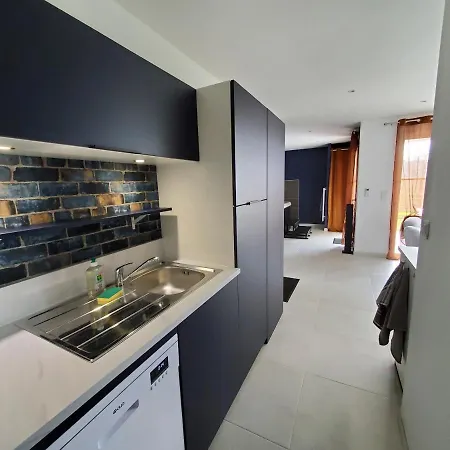 بيت للعطل Hortensia, Famille Et Amis فونتيناي لو كومت